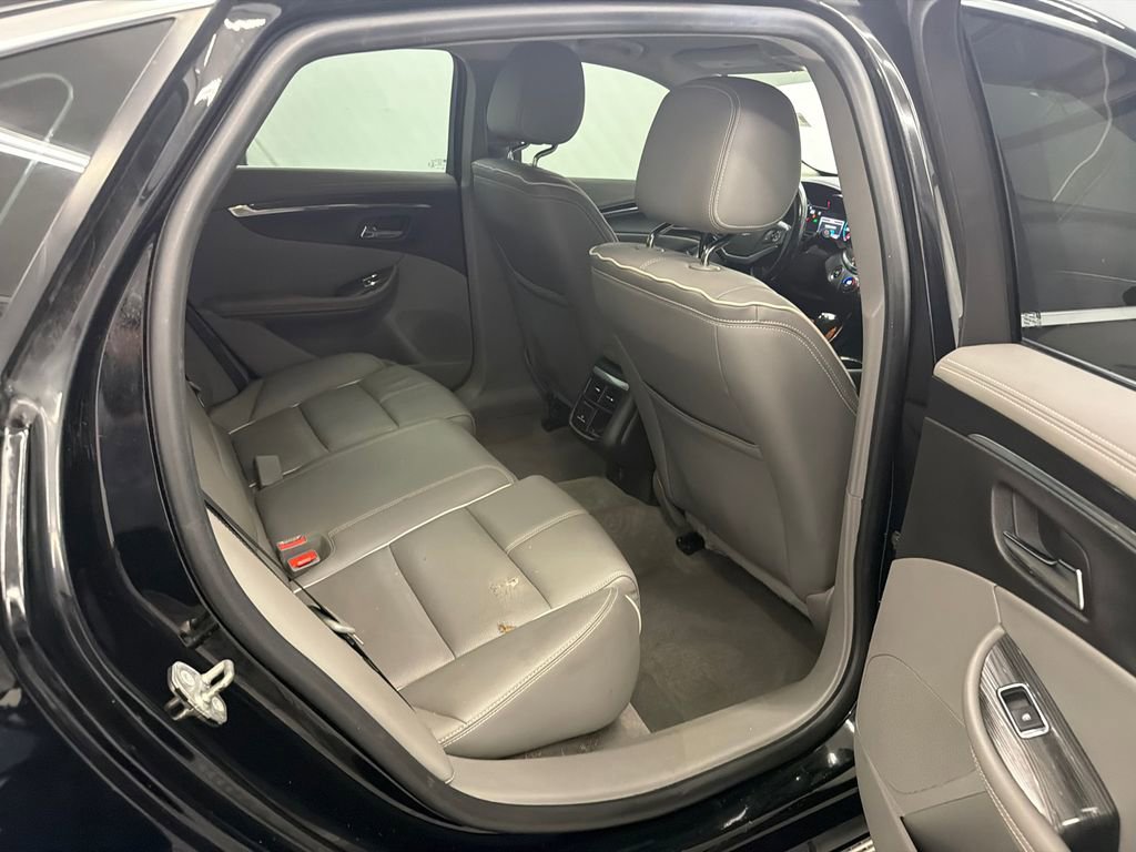 Used 2018 Chevrolet Impala Premier FWD image 16