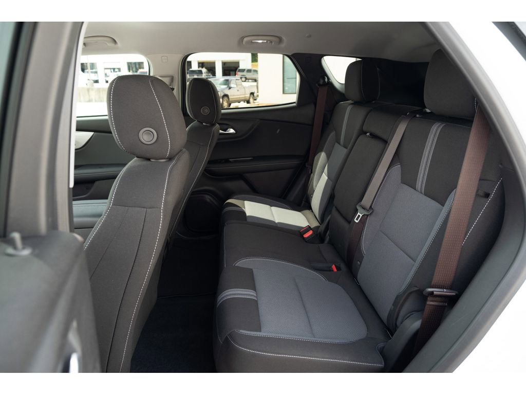 Used 2024 Chevrolet Blazer LT w/ Convenience Package FWD image 13