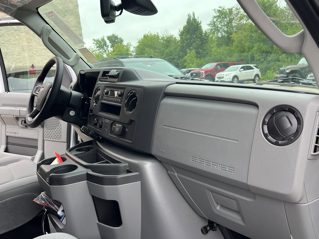 New 2026 Ford E-350 and Econoline 350 Super Duty w/ Power Equipment Group image 23