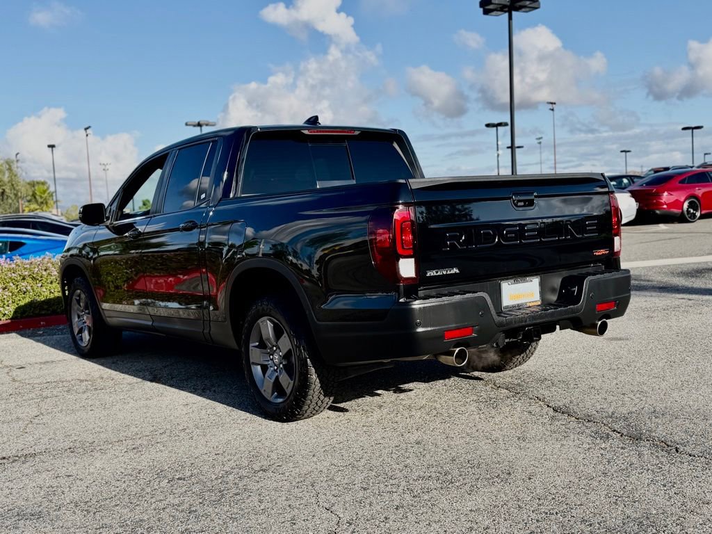 Used 2024 Honda Ridgeline TrailSport image 10