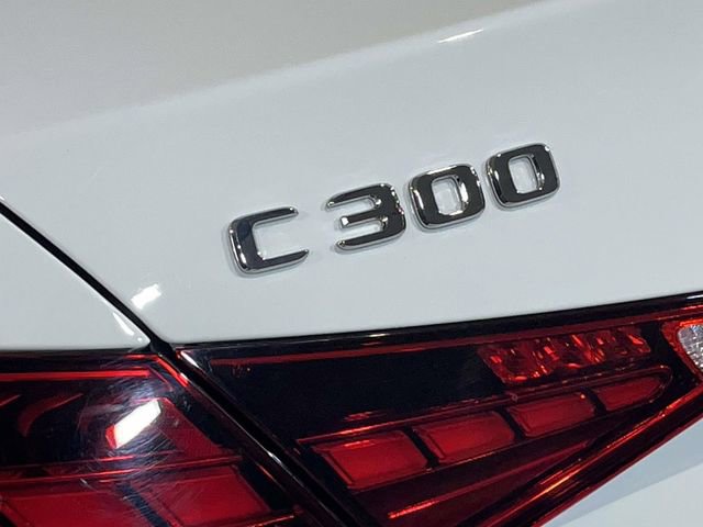 Used 2025 Mercedes-Benz C 300 Sedan image 11
