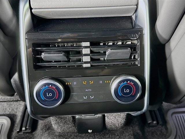 New 2026 Land Rover Range Rover SE image 27