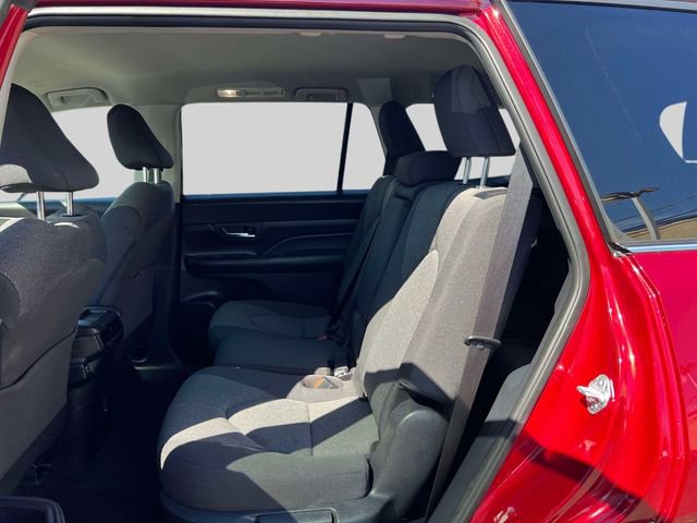 Certified 2025 Toyota Grand Highlander FWD image 17