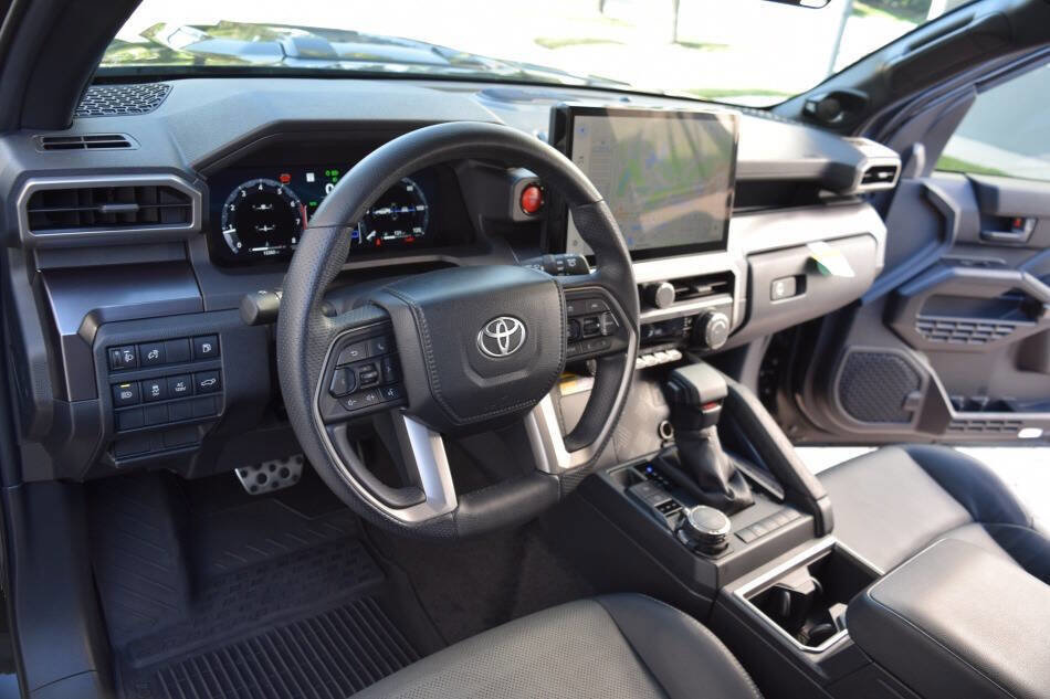 Used 2025 Toyota 4Runner TRD Sport Premium AWD/4WD image 41
