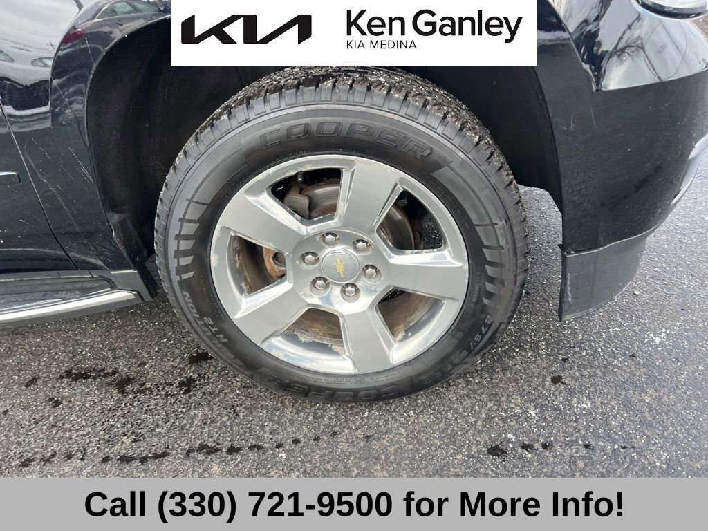 Used 2017 Chevrolet Suburban Premier image 21