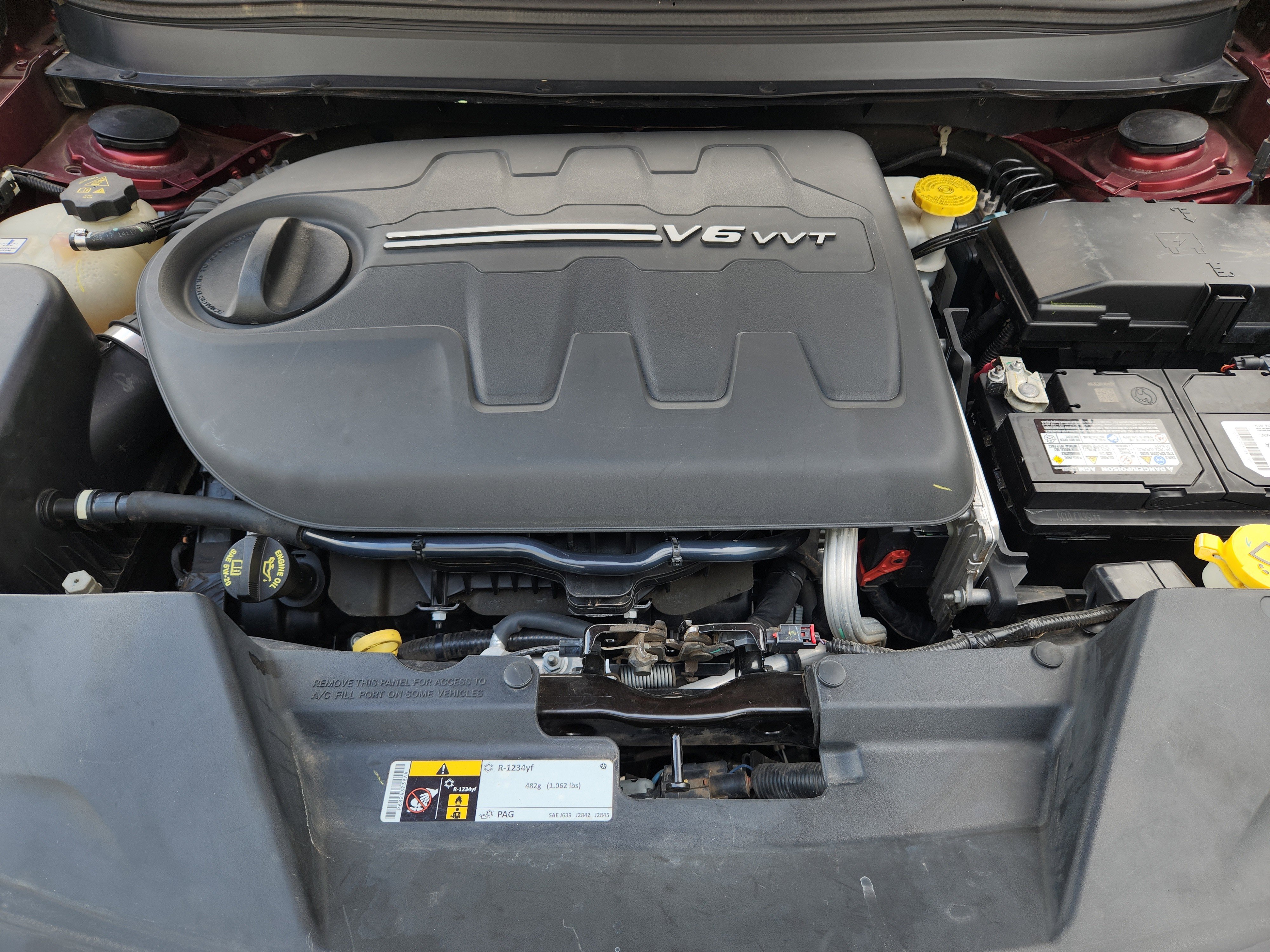 Used 2018 Jeep Cherokee Latitude AWD/4WD image 30