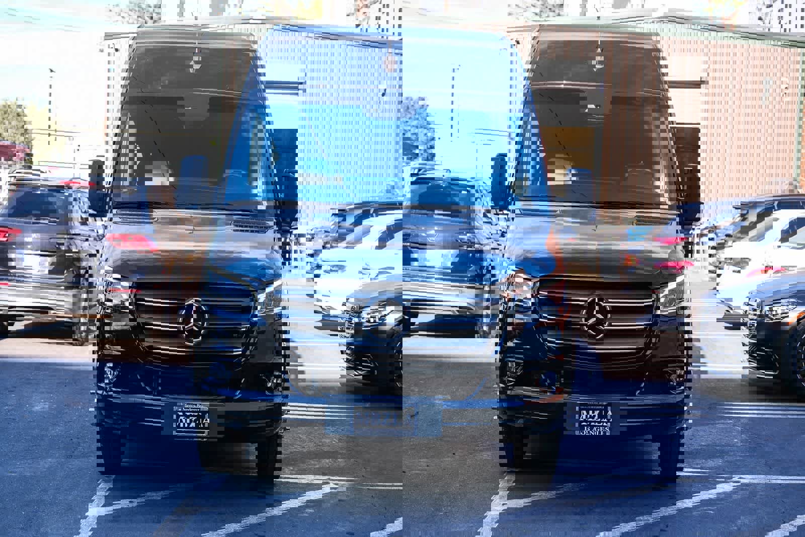 Used 2023 Mercedes-Benz Sprinter 3500 image 2