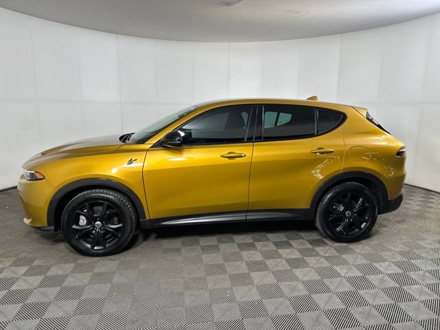 Used 2024 Dodge Hornet R/T w/ R/T Blacktop Package image 6