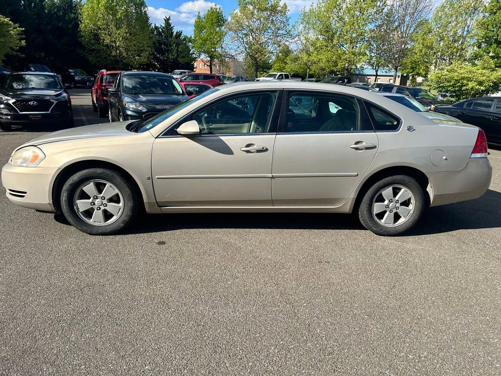 Used 2008 Chevrolet Impala LT FWD image 4