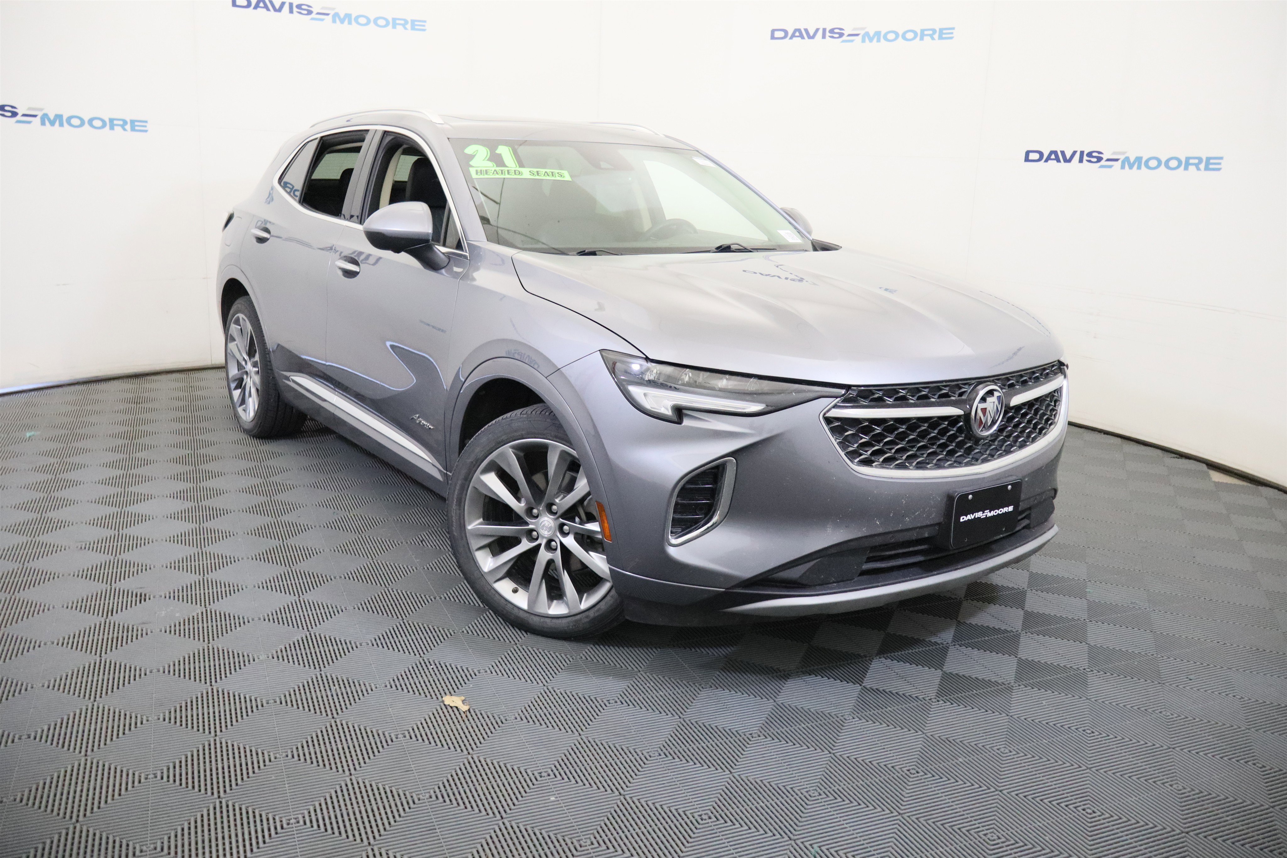 Used 2021 Buick Envision Avenir image 2