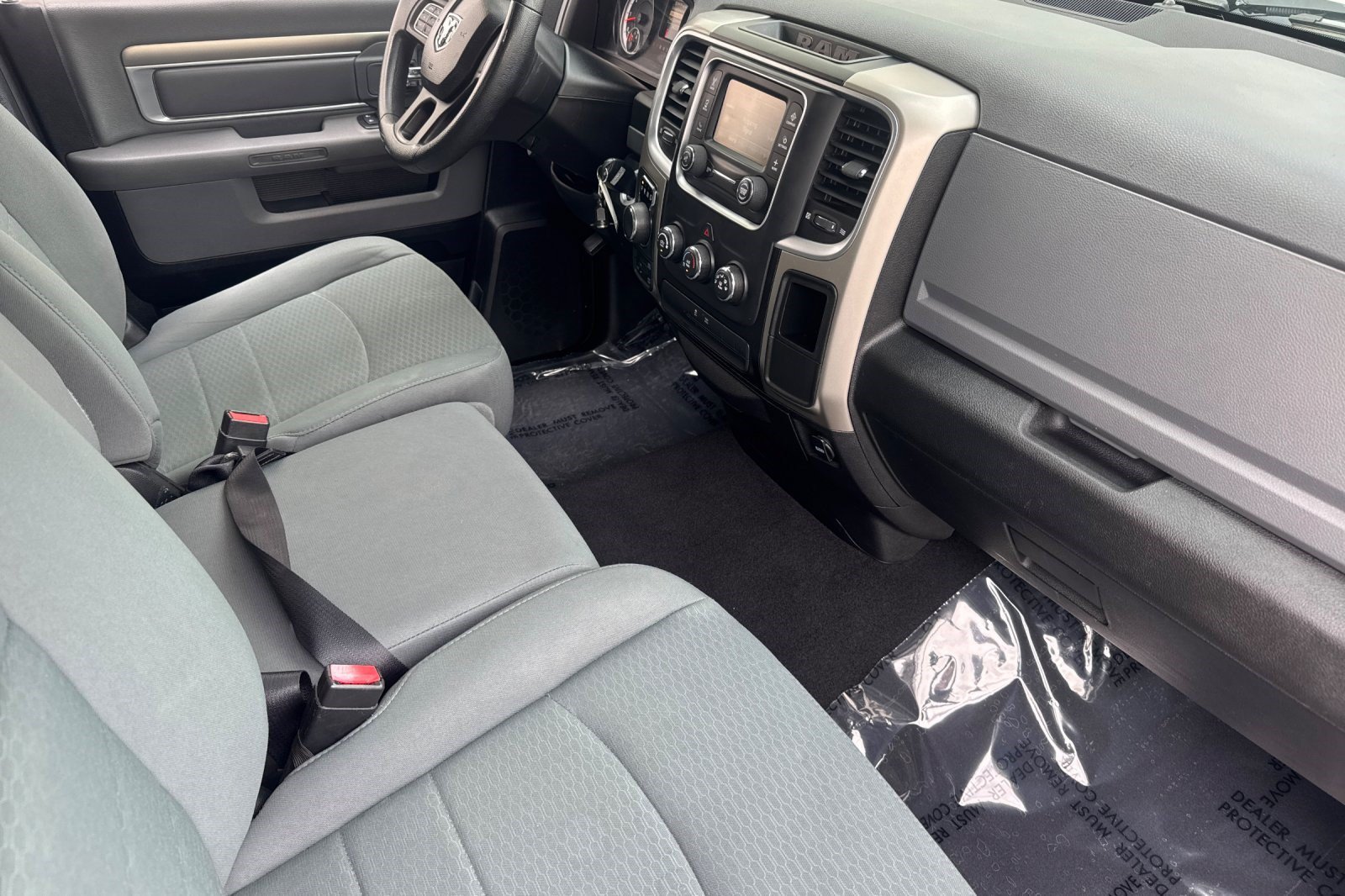 Used 2014 RAM 1500 Classic SLT AWD/4WD image 25