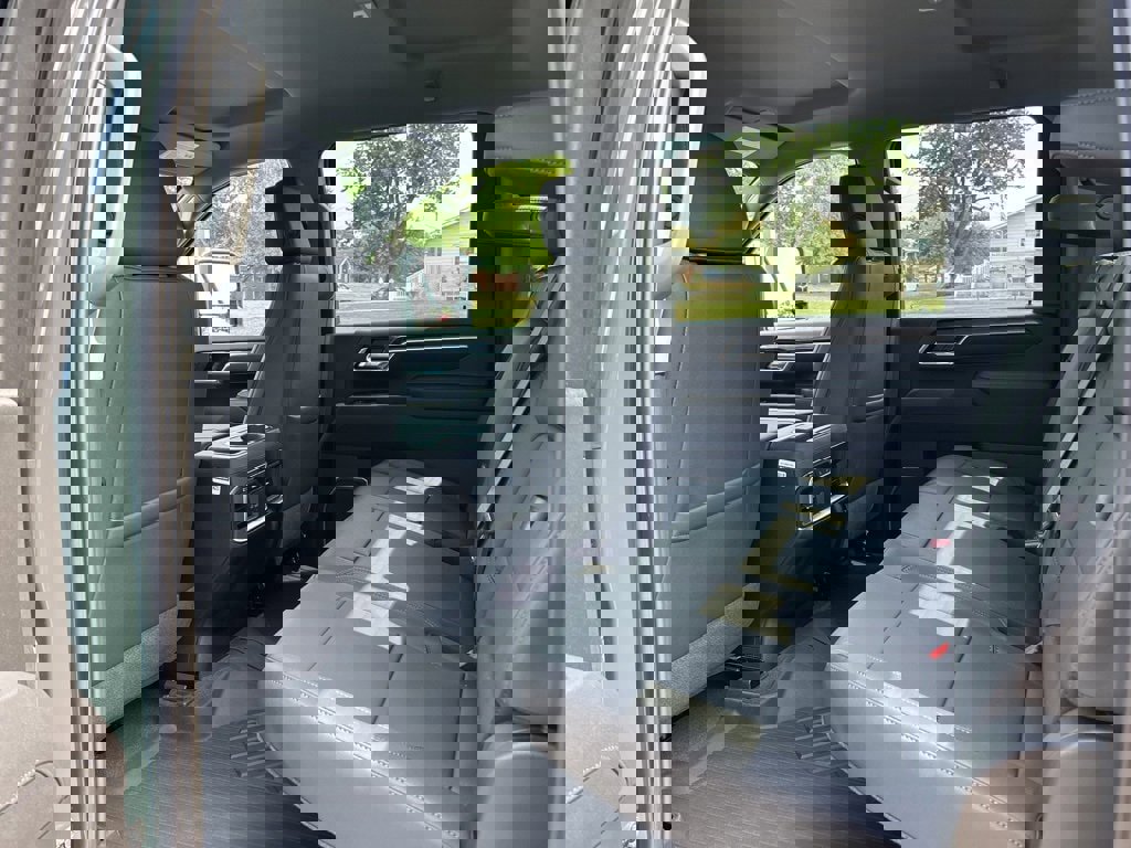 New 2026 Chevrolet Silverado 2500 LTZ w/ LTZ Convenience Package image 10