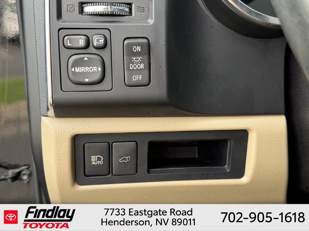 Used 2021 Toyota Sequoia Limited AWD/4WD image 23