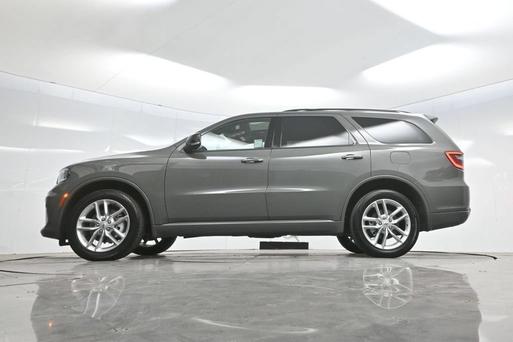 Used 2025 Dodge Durango GT AWD/4WD image 76