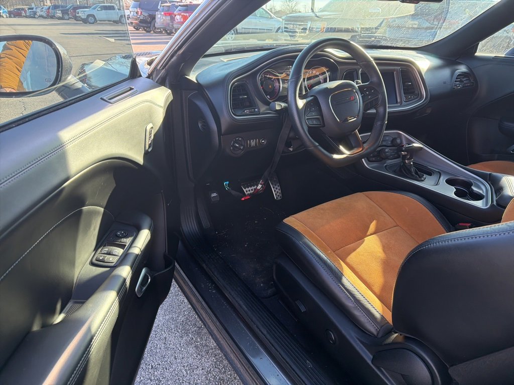 Used 2022 Dodge Challenger R/T Scat Pack w/ Dynamics Package image 8