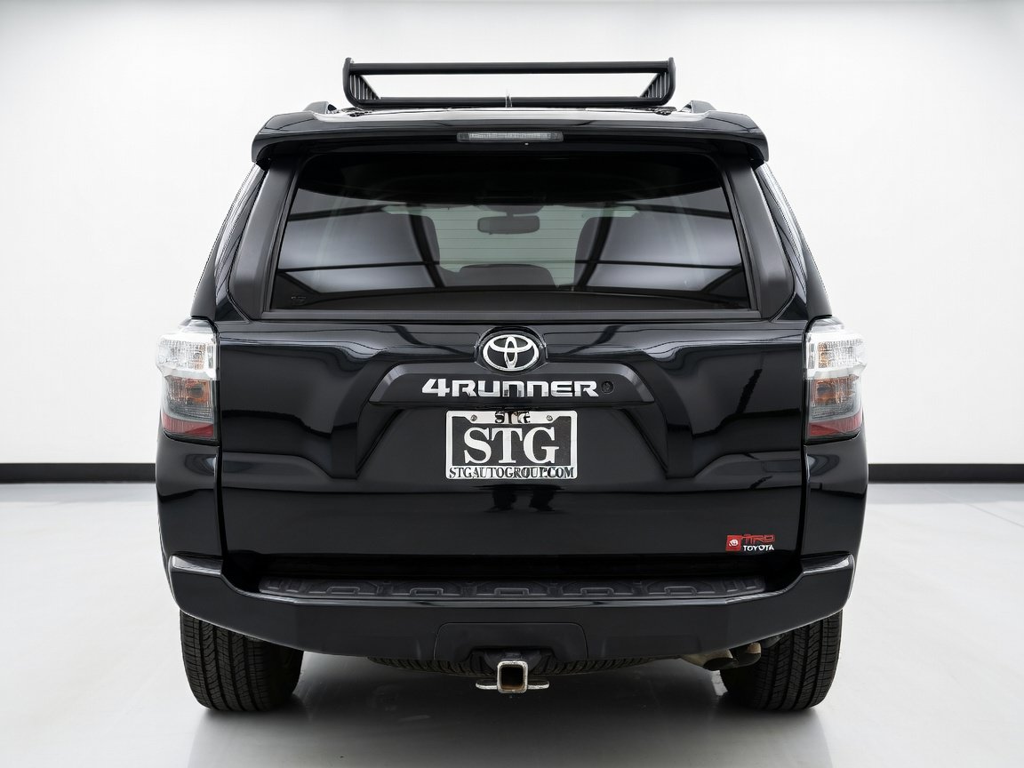 Used 2021 Toyota 4Runner Trail Special Edition AWD/4WD image 5