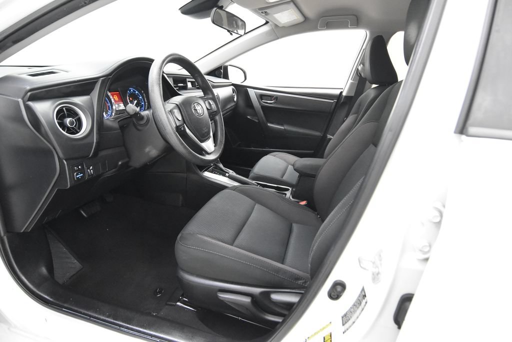Used 2017 Toyota Corolla LE FWD image 24
