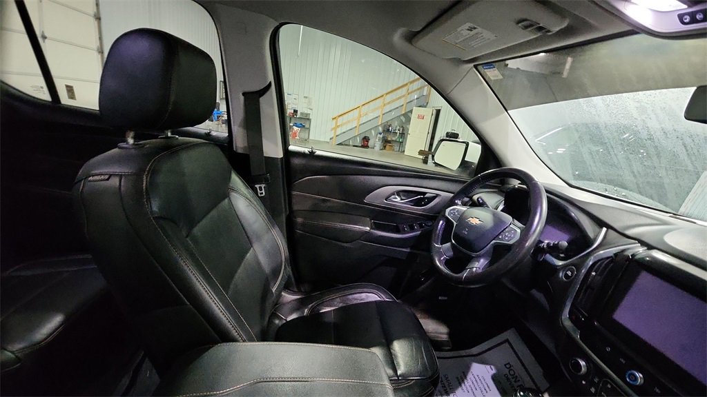 Used 2019 Chevrolet Traverse RS image 13