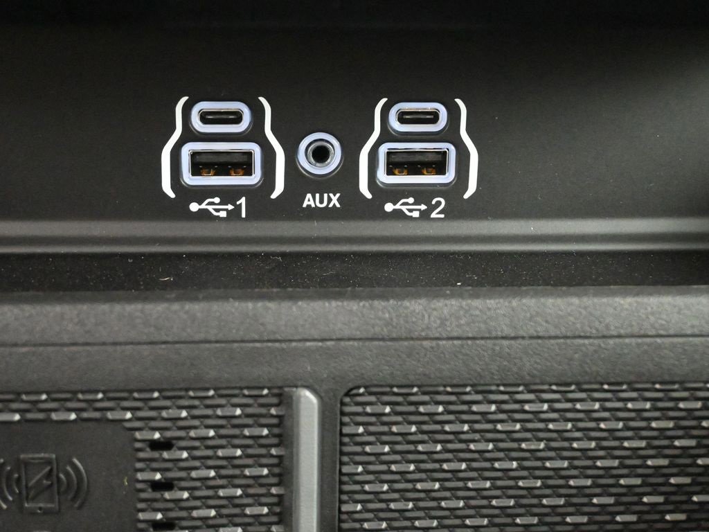 New 2026 RAM 1500 2WD Crew Cab image 3