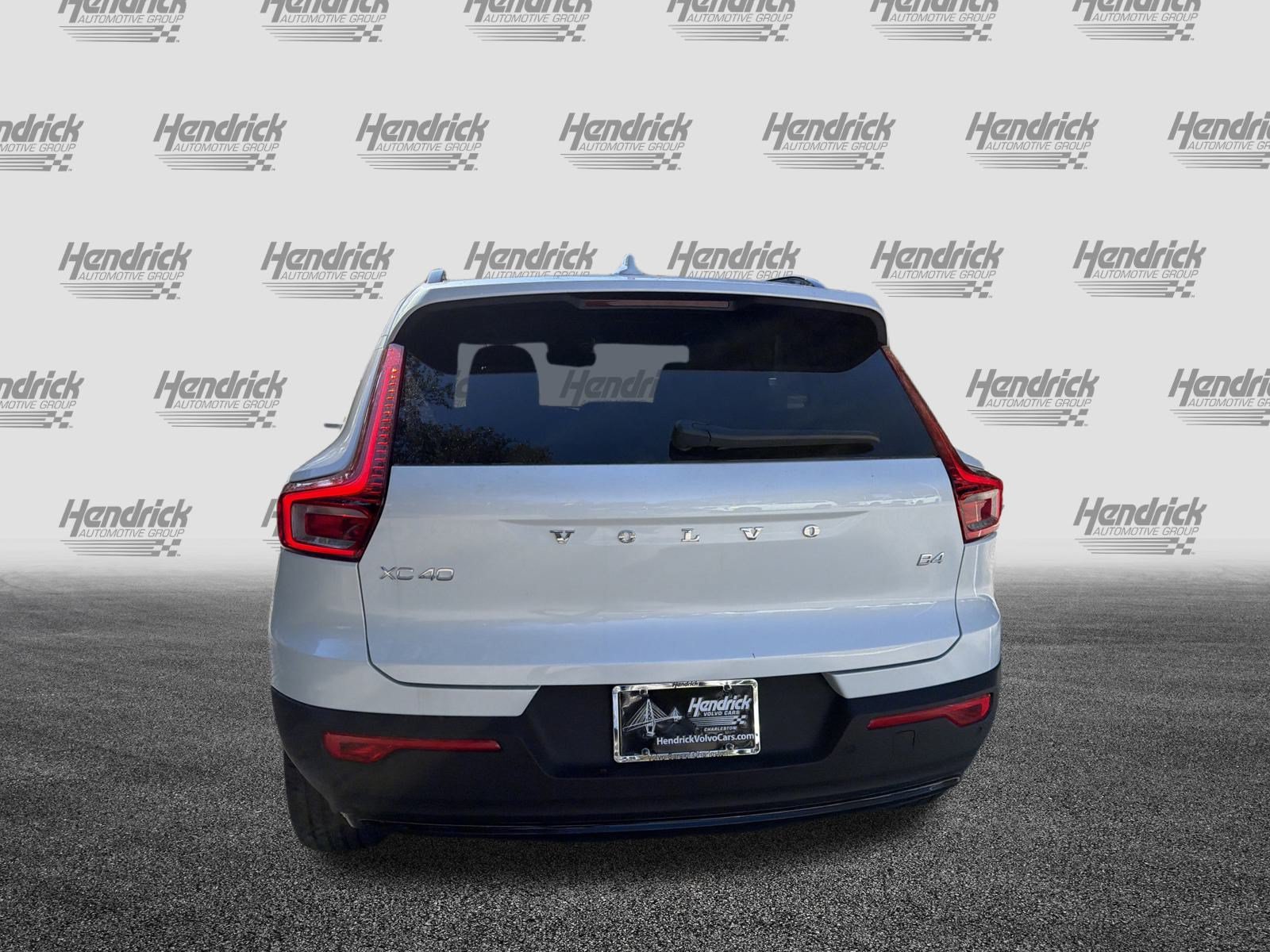 New 2026 Volvo XC40 B4 Core FWD image 8