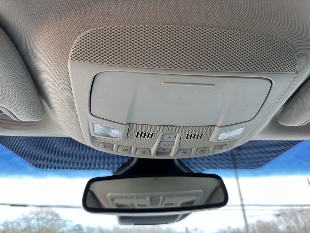 Used 2019 Ford Edge Titanium w/ Equipment Group 301A image 35