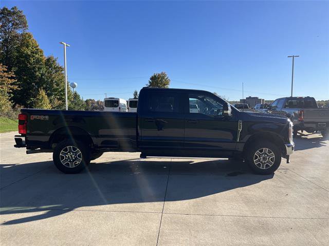 Certified 2023 Ford F250 Lariat w/ FX4 Off-Road Package AWD/4WD image 4