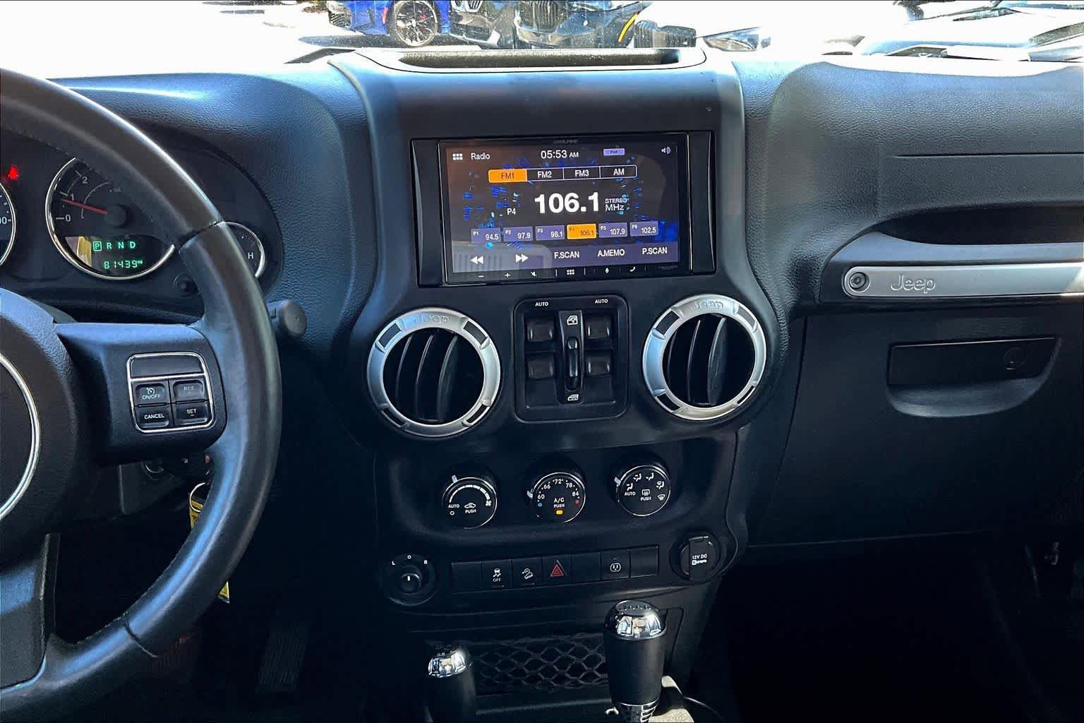 Used 2015 Jeep Wrangler Unlimited Sahara w/ Dual Top Group image 7