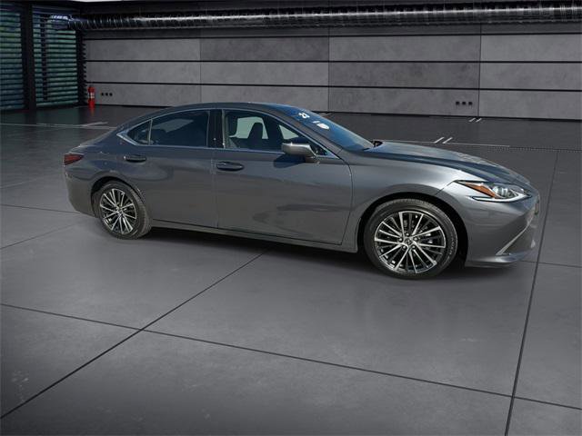 Certified 2023 Lexus ES 350 w/ Premium Package image 2