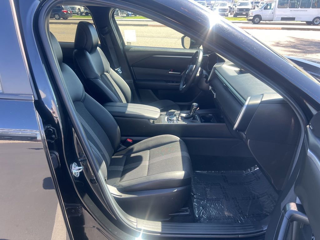 Used 2025 MAZDA CX-50 AWD 2.5 S w/ Premium Package image 27