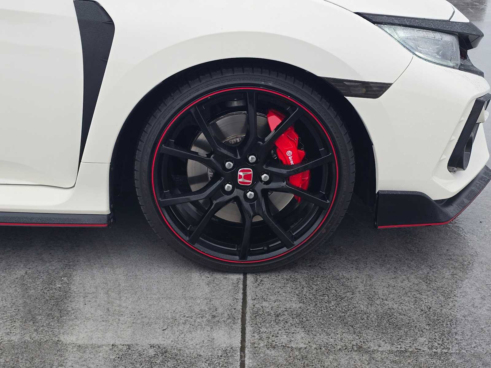 Used 2020 Honda Civic Type R image 9