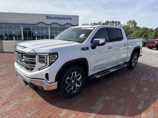 Used 2024 GMC Sierra 1500 SLT w/ SLT Premium Plus Package AWD/4WD image 4