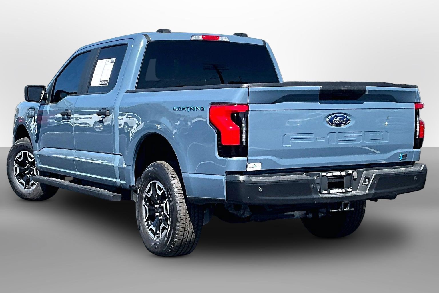 Used 2023 Ford F150 Lightning Pro AWD/4WD image 10