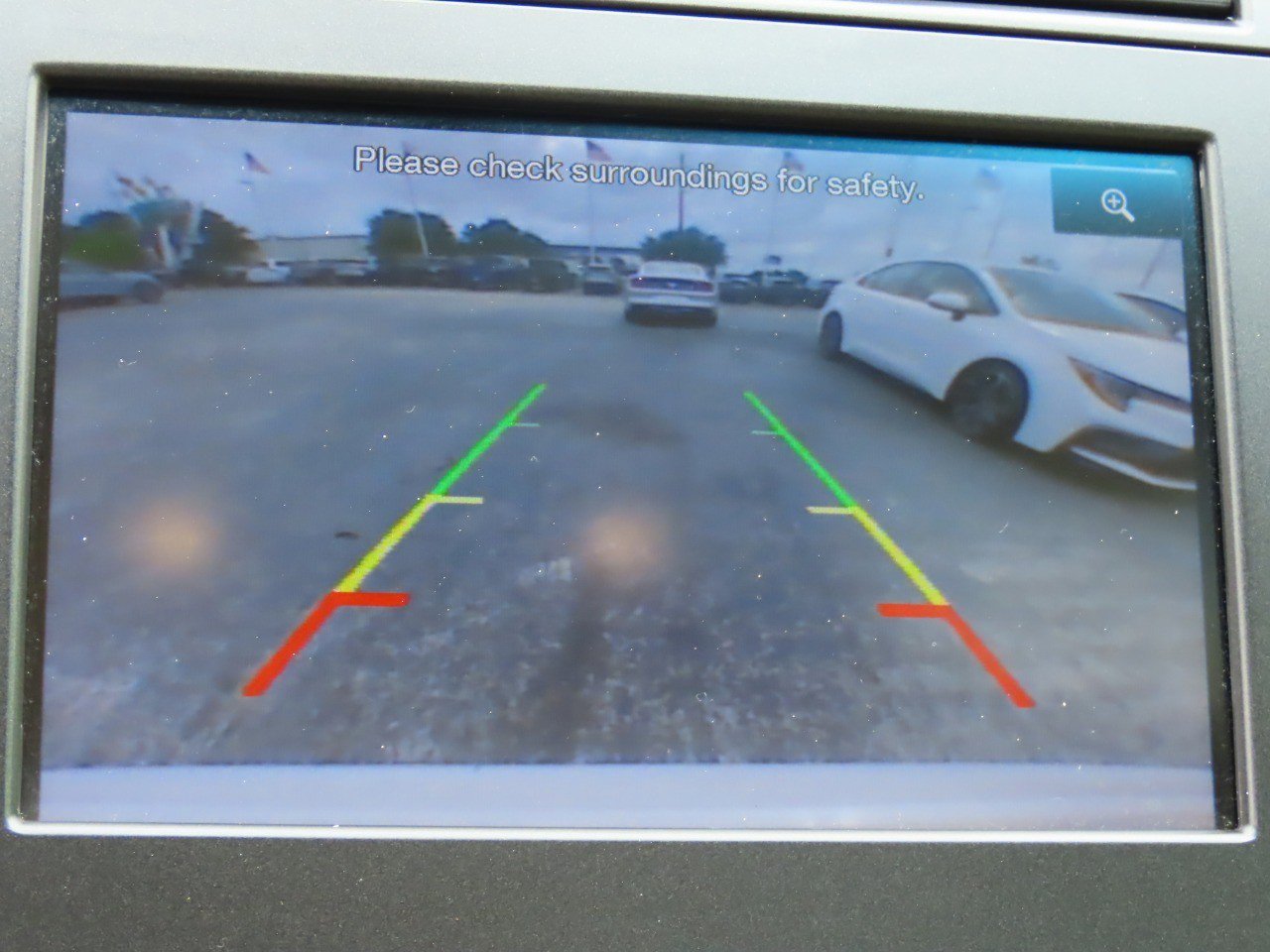 Used 2013 Lincoln MKZ Hybrid FWD image 30