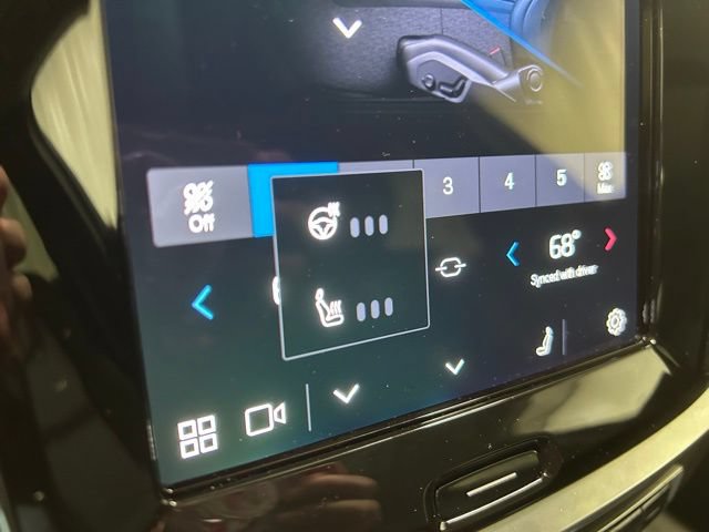 Certified 2025 Volvo V60 B5 Cross Country Plus AWD/4WD image 19