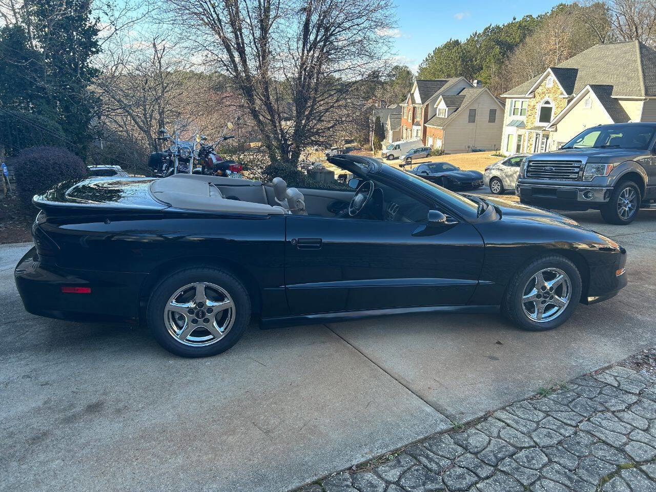 Used 1997 Pontiac Firebird Trans Am w/ Ram Air Performance Pkg image 7