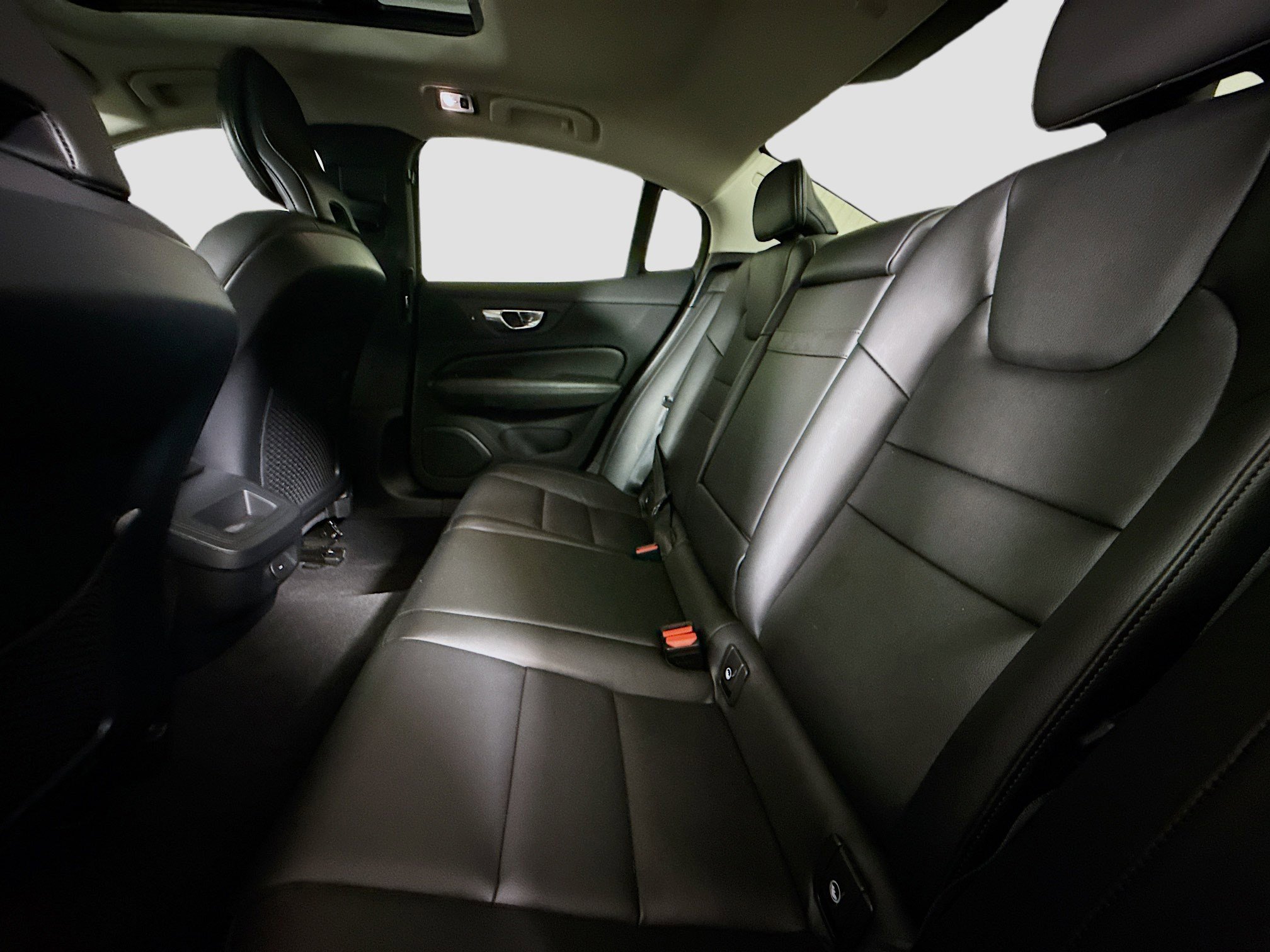 Used 2022 Volvo S60 B5 Inscription FWD image 25