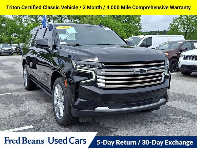 Used 2021 Chevrolet Suburban High Country AWD/4WD image 3