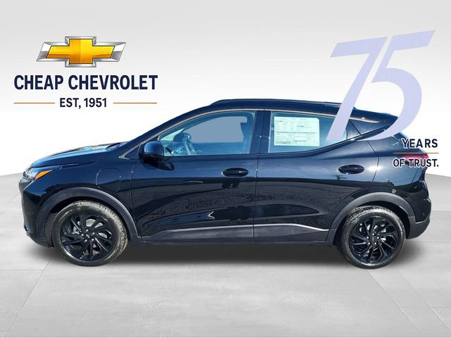 New 2027 Chevrolet Bolt RS w/ Super Cruise Package FWD image 2