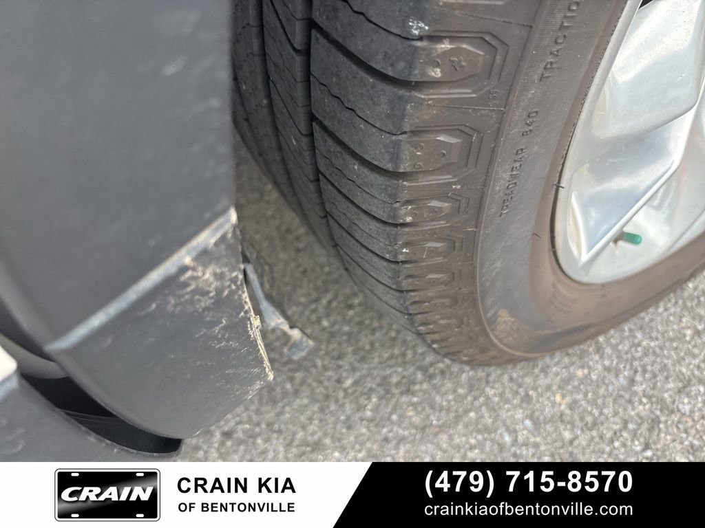 Used 2013 Ford Explorer Limited image 10