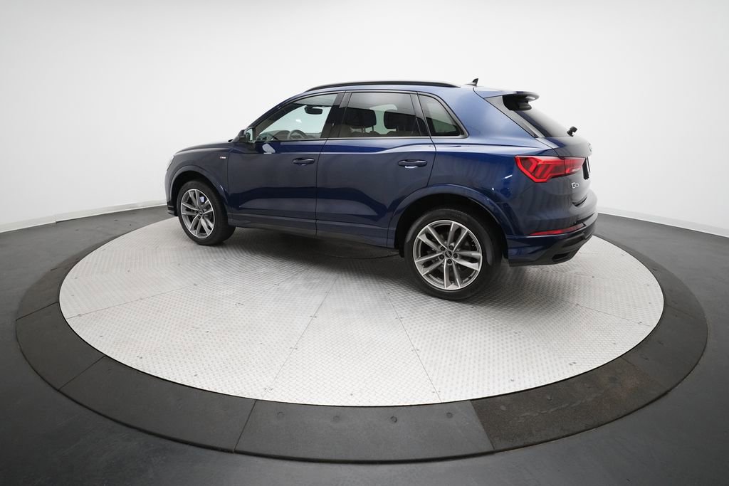Used 2023 Audi Q3 2.0T Premium Plus w/ Premium Plus Package image 35