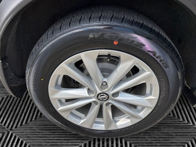 Used 2019 Nissan Rogue Sport S w/ Appearance Package AWD/4WD image 14