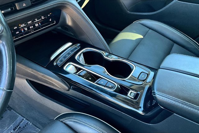 Used 2023 Buick Envision Essence image 18