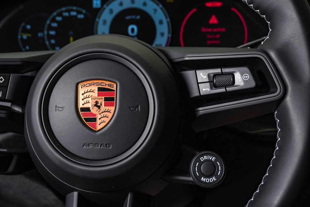 Certified 2026 Porsche 911 GT3 RWD image 22