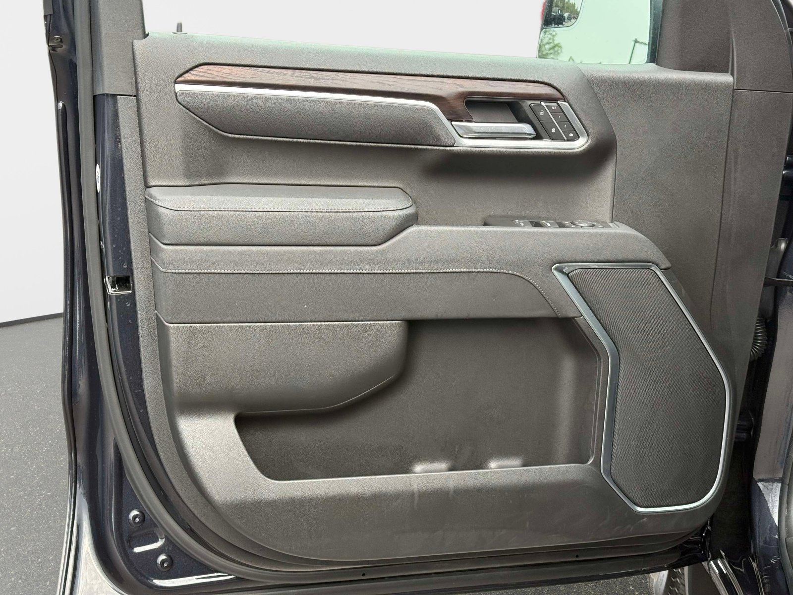 Used 2026 GMC Sierra 1500 SLT image 20