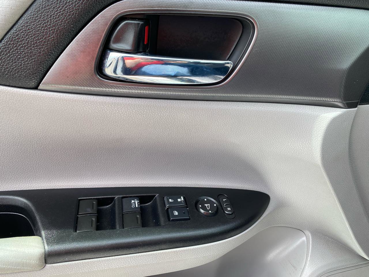Used 2015 Honda Accord LX image 14