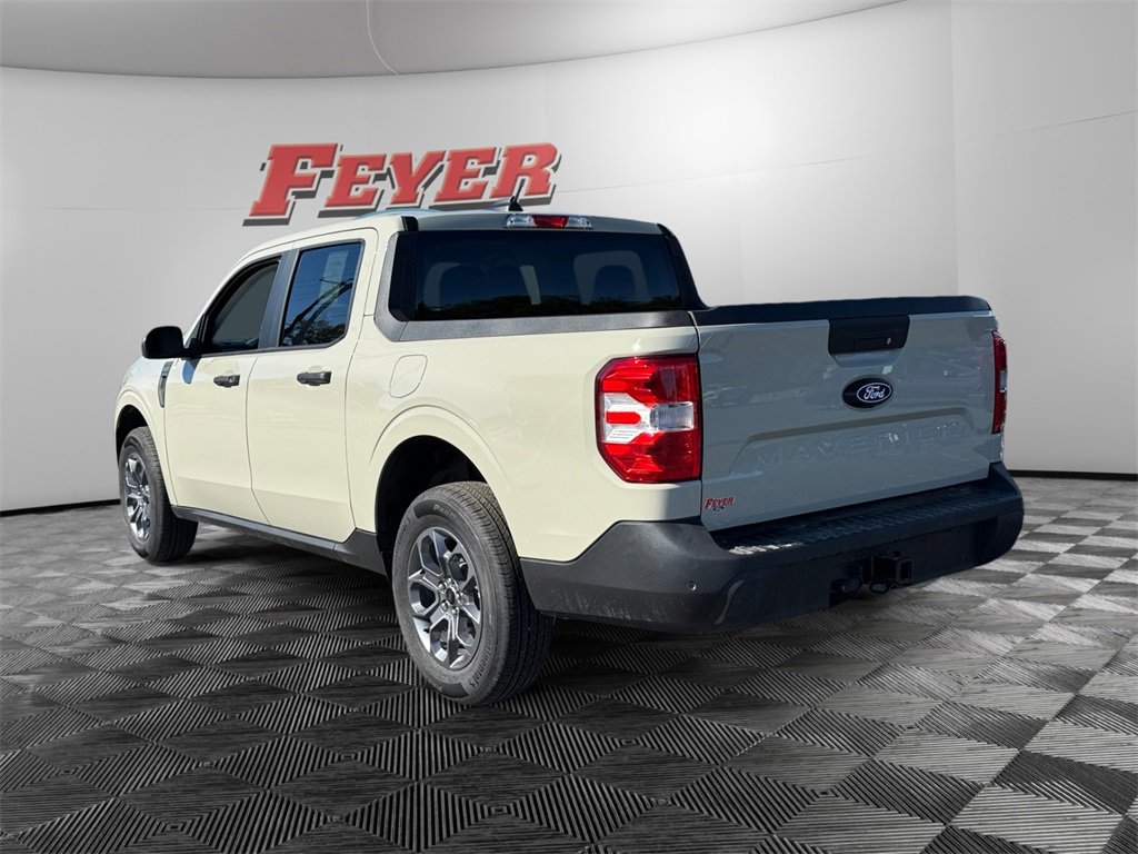 New 2025 Ford Maverick XLT w/ Equipment Group 301A image 3