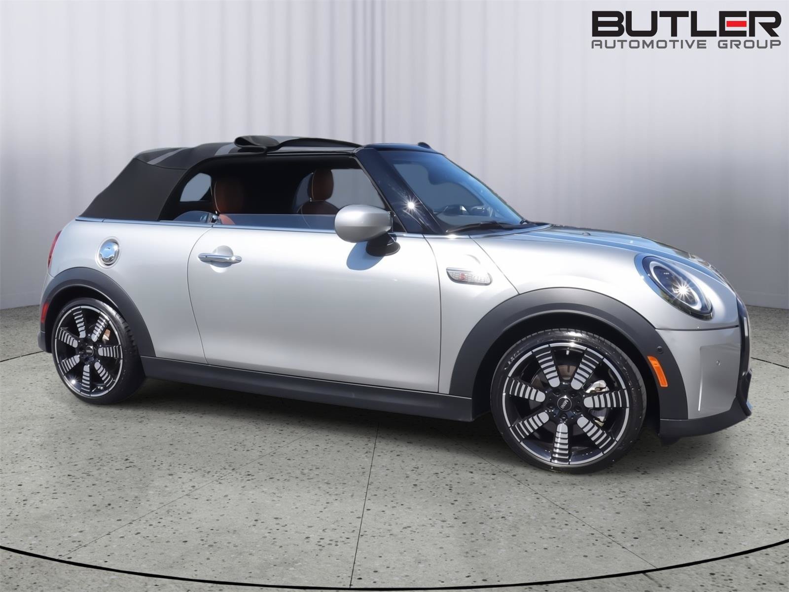 Used 2024 MINI Cooper S FWD image 12
