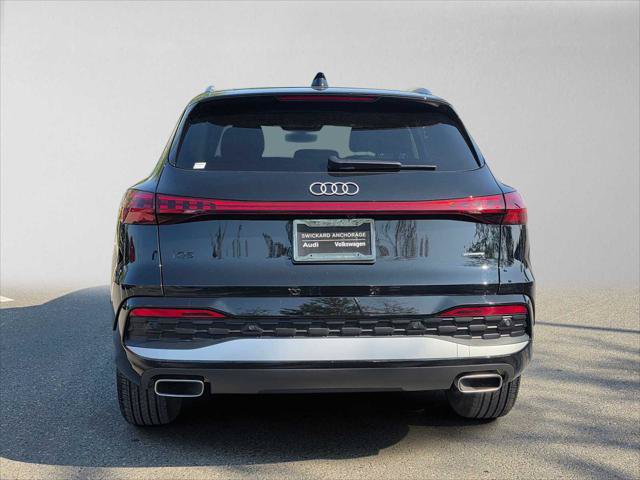 Used 2025 Audi Q5 Premium w/ Convenience Package AWD/4WD image 5