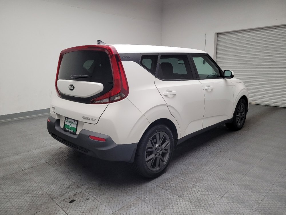 Used 2020 Kia Soul EX image 9