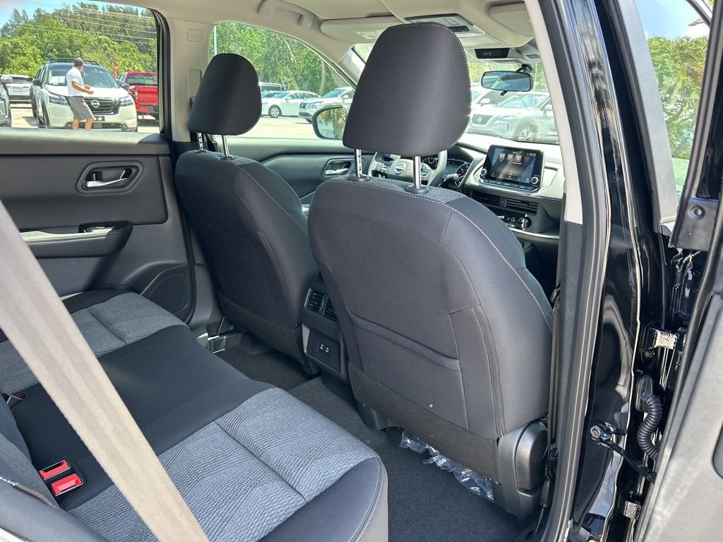 New 2026 Nissan Rogue SV image 47